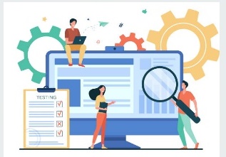 image miniature people working on website